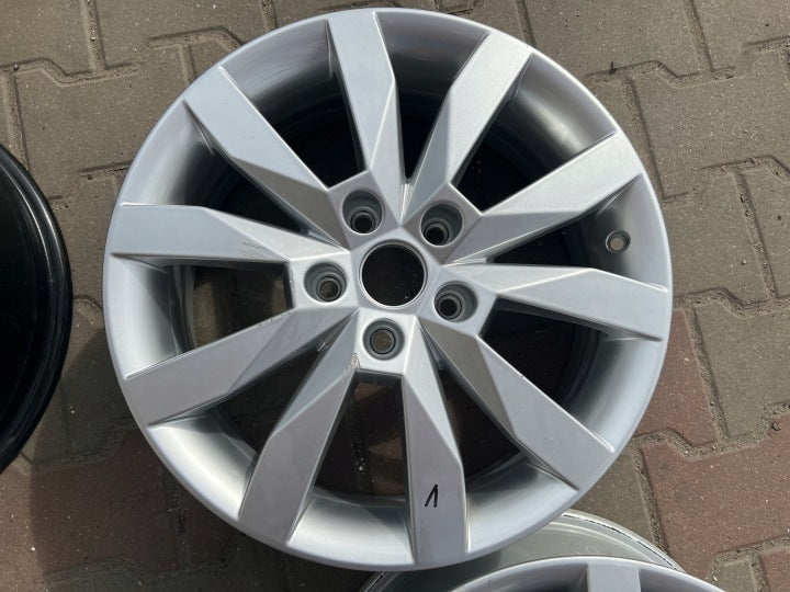 1x Alufelge 17 Zoll 6.0" 5x112 5E0601025N Skoda Octavia Rim Wheel FEL4730555402qx