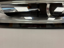 Load image into Gallery viewer, Frontscheinwerfer Audi Q3 LED Links Scheinwerfer Headlight SCH1360731845gb