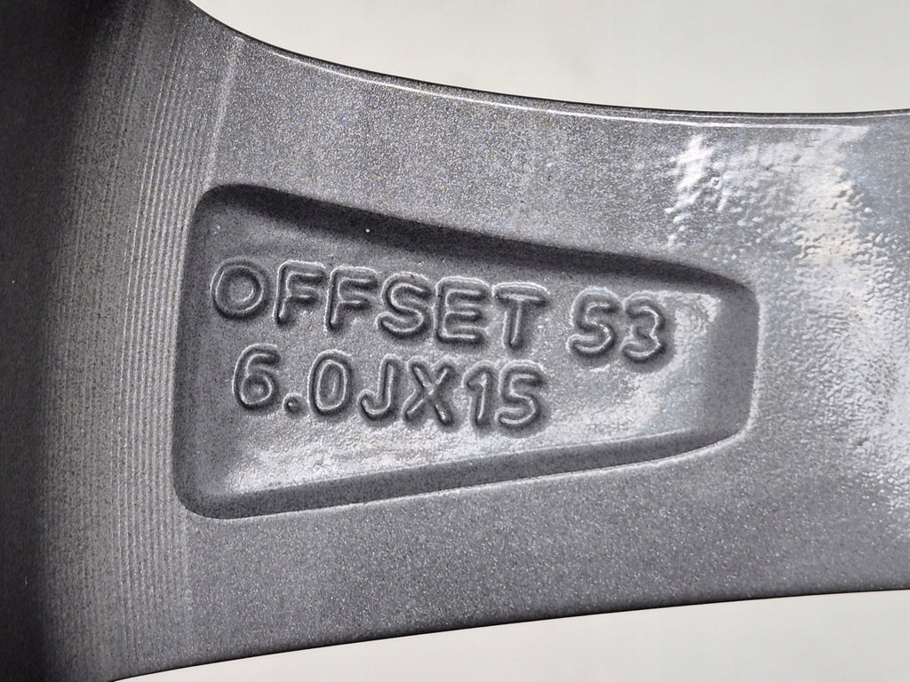 1x Alufelge 15 Zoll 6.0" 4x100 53ET Glanz Graphit 52910-B9300 Hyundai I10 I20 Mg FEL4829990634cl