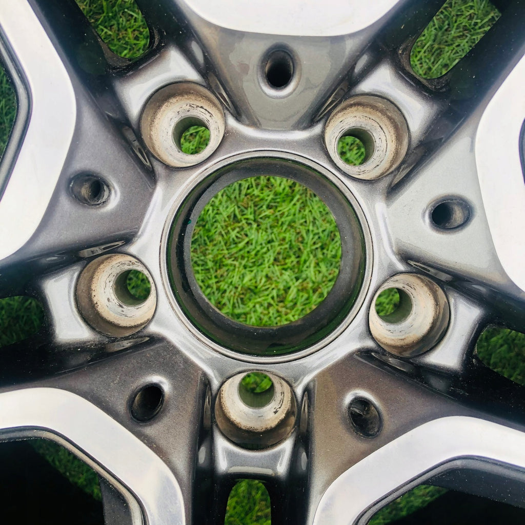 1x Alufelge 18 Zoll 8.0" 5x112 43ET A2134016300 Mercedes-Benz W213 Rim Wheel