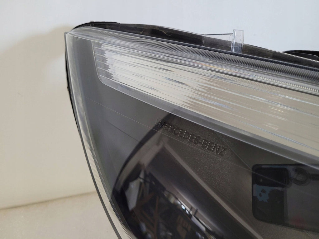 Frontscheinwerfer Mercedes-Benz W447 A4479067800 Rechts Scheinwerfer Headlight SCH7924098990nt