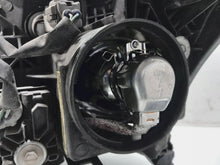 Laden Sie das Bild in den Galerie-Viewer, Frontscheinwerfer Toyota Avensis 8596724011 Rechts Scheinwerfer Headlight SCH2490924919un