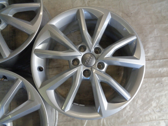 4x Alufelge 17 Zoll 7.0" 5x112 47ET Glanz Silber 8S0071497 Audi Tt Rim Wheel FEL1357391913tx
