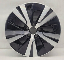 Laden Sie das Bild in den Galerie-Viewer, 1x Alufelge 17 Zoll 32209235 Volvo S60 V60 Rim Wheel