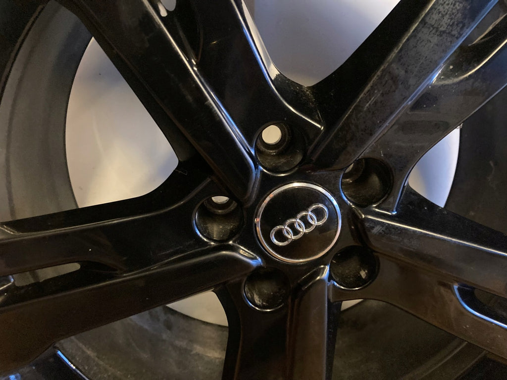 1x Alufelge 19 Zoll 8.0" 5x112 39ET Glanz Schwarz 4K0071499 Audi A6 A4 Rim Wheel FEL5058227420zo