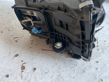 Load image into Gallery viewer, Frontscheinwerfer Mercedes-Benz W206 2069067903 Links Scheinwerfer Headlight SCH6949171216dp
