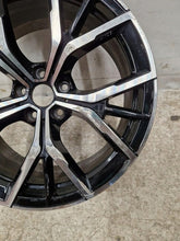 Load image into Gallery viewer, 1x Alufelge 19 Zoll 8.0" 5x112 30ET Glanz Schwarz 8747405 BMW 5 G31 G30 FEL7042018138tt