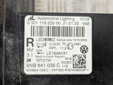 Laden Sie das Bild in den Galerie-Viewer, Frontscheinwerfer VW Tiguan 5NB941036C LED Rechts Scheinwerfer Headlight SCH6974117766za