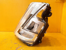 Load image into Gallery viewer, Frontscheinwerfer Volvo 24056508 11034210002 LED Links Scheinwerfer Headlight SCH9656722424lh