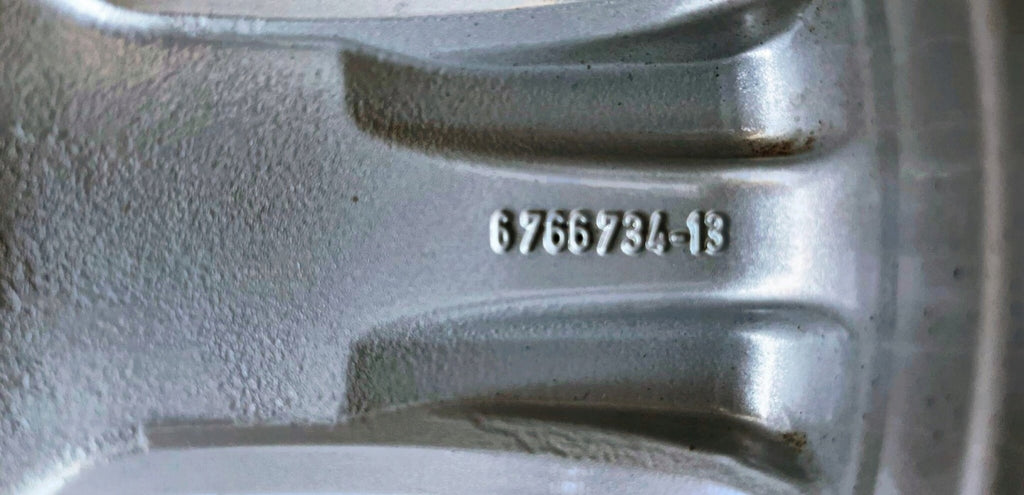 1x Alufelge 16 Zoll 7.0" 5x120 47ET Glanz Silber 6766734-13 BMW 1 Rim Wheel FEL6067245558xi