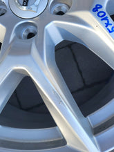 Laden Sie das Bild in den Galerie-Viewer, 1x Alufelge 18 Zoll 7.5" 5x108 50 5ET Glanz Silber 31423851 Volvo Xc60 Rim Wheel FEL6179474935dc