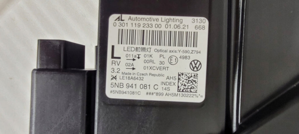 Frontscheinwerfer VW Tiguan 5NB941081C Links Scheinwerfer Headlight SCH8262818117um