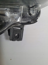 Laden Sie das Bild in den Galerie-Viewer, Frontscheinwerfer Seat Ibiza I V 6F1941006E LED Rechts Scheinwerfer Headlight SCH5430954039ya