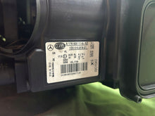 Load image into Gallery viewer, Frontscheinwerfer Mercedes-Benz W176 A1768201161 Xenon Links Headlight SCH2420218564gp