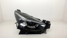 Laden Sie das Bild in den Galerie-Viewer, Frontscheinwerfer Mazda 2 Dj D43N-51030 LED Rechts Scheinwerfer Headlight