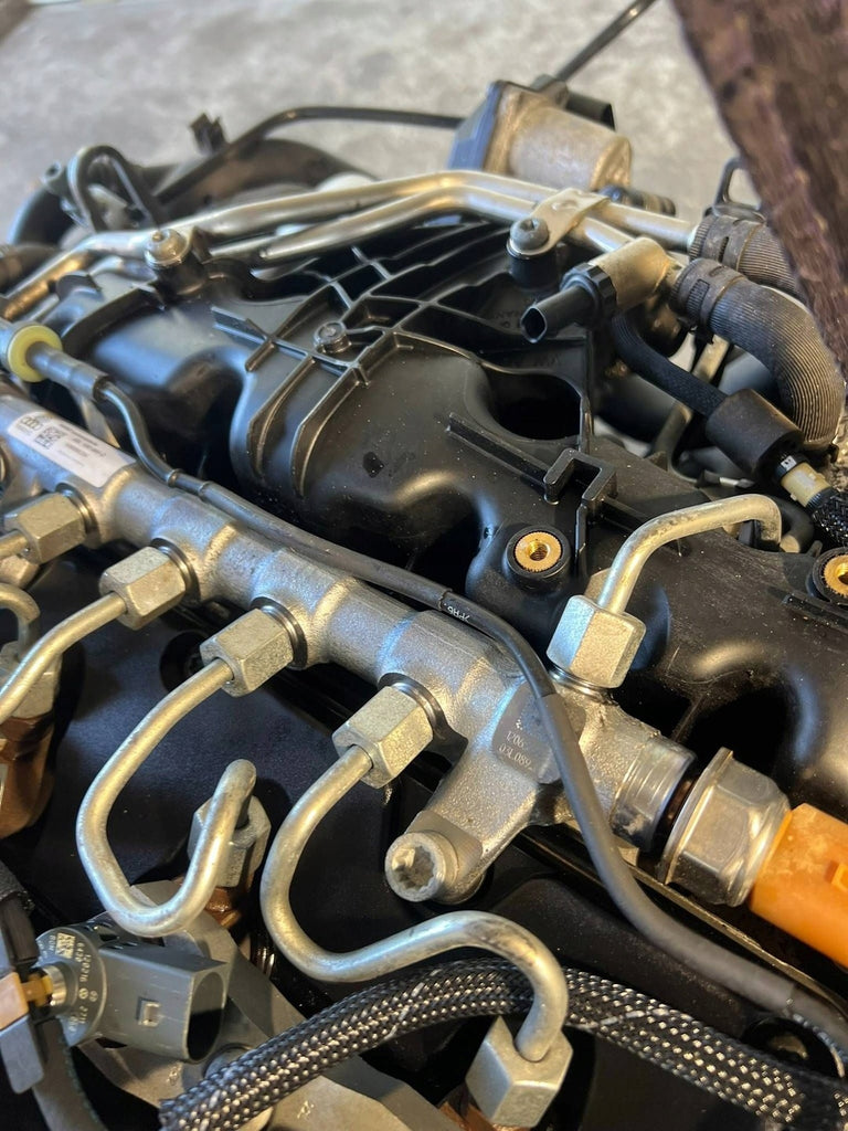 Motor Audi A4 B8 CJCA 2.0 TDI 136PS 105kW 160TKm Diesel Engine Komplett