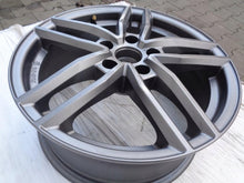 Laden Sie das Bild in den Galerie-Viewer, 1x Alufelge 17 Zoll 7.0" 5x112 46ET Graphit 124R-001760 VW I Rim Wheel FEL7662991159ft