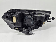 Laden Sie das Bild in den Galerie-Viewer, Frontscheinwerfer Skoda Fabia 6VB941015 LED Links Scheinwerfer Headlight