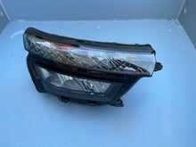 Load image into Gallery viewer, Frontscheinwerfer Skoda Kamiq 658941016 LED Rechts Scheinwerfer Headlight SCH1306073514cx