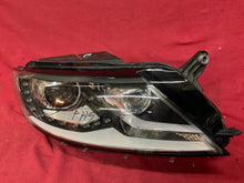 Load image into Gallery viewer, Frontscheinwerfer VW Passat Cc 3C8941752Q Xenon Rechts Scheinwerfer Headlight SCH2744041172ev