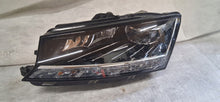 Laden Sie das Bild in den Galerie-Viewer, Frontscheinwerfer Skoda Fabia III 6V1941015F LED Links Scheinwerfer Headlight SCH9866241761er