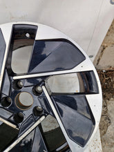 Load image into Gallery viewer, 1x Alufelge 18 Zoll 7.5" 5x112 50ET 10A601025G VW Id.3 Rim Wheel FEL8971809141gz