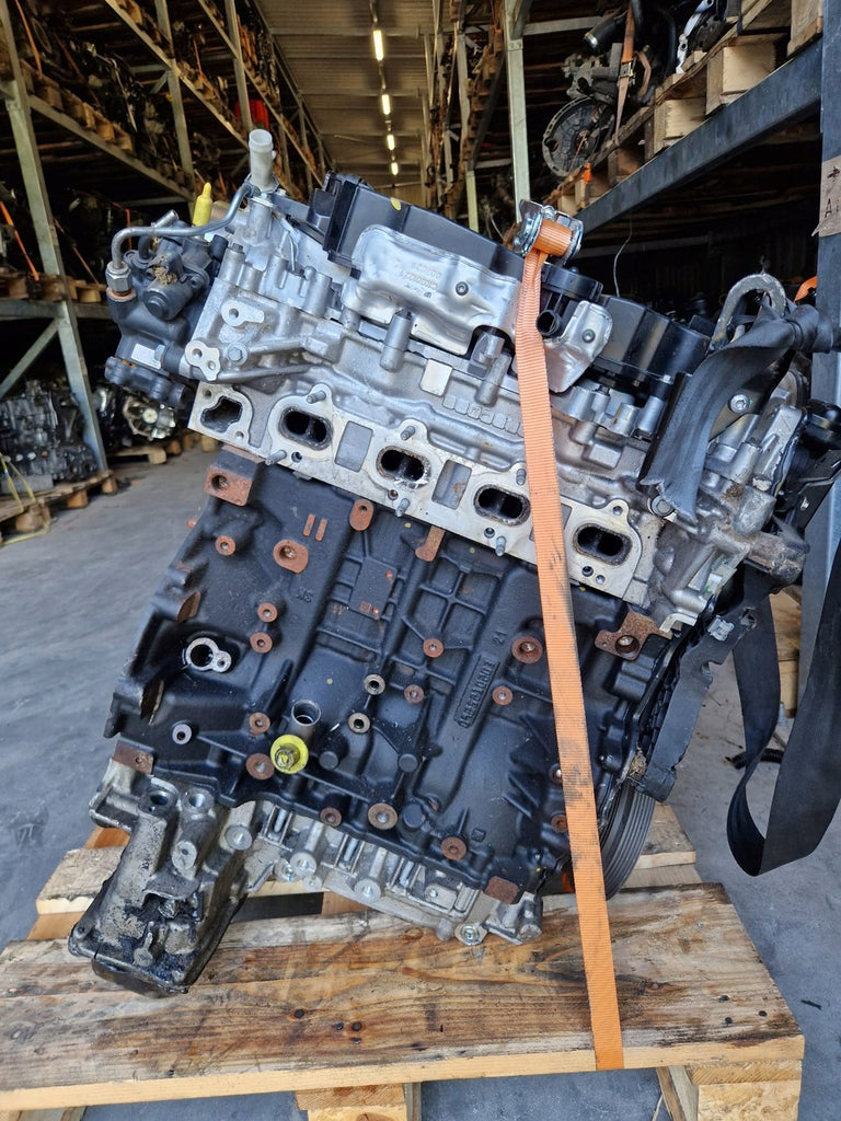 Motor Mercedes-Benz 699 301 303 305 2.3 CDI 23TKm 2019 Diesel Engine Unkomplett