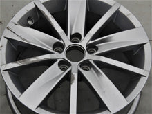 Load image into Gallery viewer, 1x Alufelge 15 Zoll 6.0&quot; 5x100 38ET Glanz Silber 6C0601025 VW 16 Rim Wheel