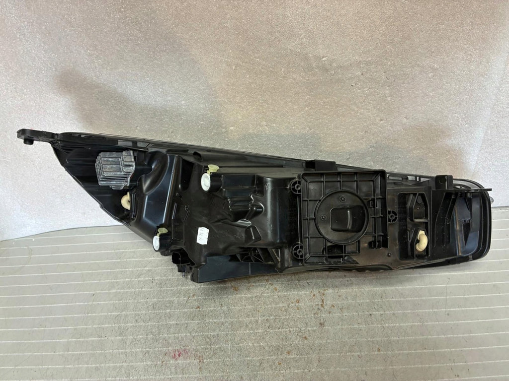 Frontscheinwerfer Ford Focus Links Scheinwerfer Headlight SCH1766842665px