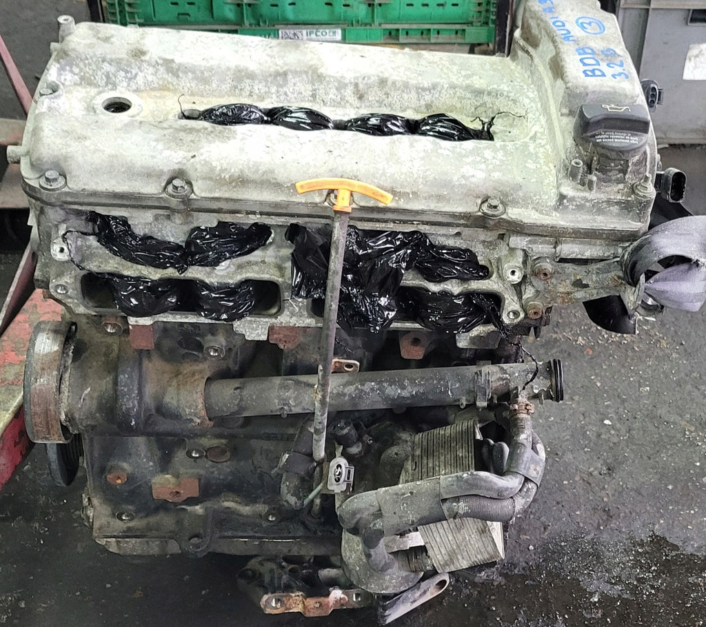 Motor Audi Quattro BDB 3.2 250PS 184kW 2004 Benzin Engine Unkomplett