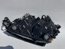 Laden Sie das Bild in den Galerie-Viewer, Frontscheinwerfer Skoda Scala 657941016A Full LED Rechts Scheinwerfer Headlight SCH6560343472uy