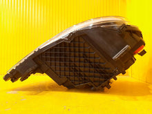 Laden Sie das Bild in den Galerie-Viewer, Frontscheinwerfer Man VT251016509 LED Links Scheinwerfer Headlight SCH9799080089cz