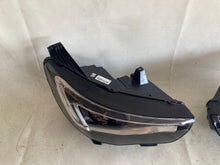 Load image into Gallery viewer, Frontscheinwerfer Opel Grandland X YP00015980 LED Ein Satz Headlight SCH6428351554re