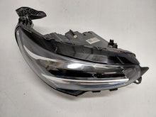 Laden Sie das Bild in den Galerie-Viewer, Frontscheinwerfer Opel Corsa F 39162649 Rechts Scheinwerfer Headlight SCH5650040033mj