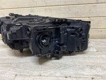 Load image into Gallery viewer, Frontscheinwerfer BMW 5 G31 G30 7439209 Links Scheinwerfer Headlight