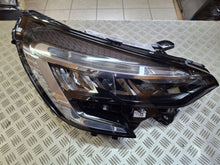 Laden Sie das Bild in den Galerie-Viewer, Frontscheinwerfer Renault Clio I V 260100902R Rechts Scheinwerfer Headlight SCH3820975475ce