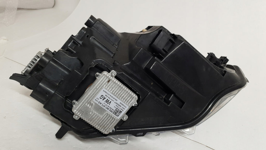 Frontscheinwerfer VW Taigo 2G7941035A Full LED Links Scheinwerfer Headlight