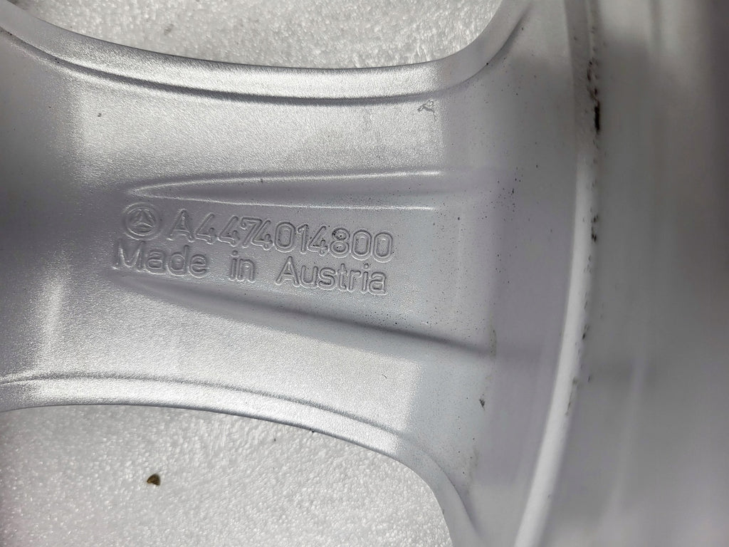 1x Alufelge 17 Zoll 7.0" 5x112 51ET A4474014800 Mercedes-Benz Vito W447