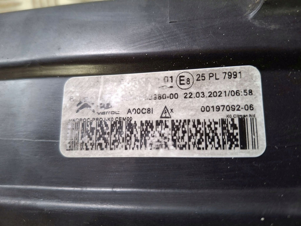 Frontscheinwerfer Citroën Spacetourer 9808233980 Xenon Rechts Headlight SCH4914715859lu