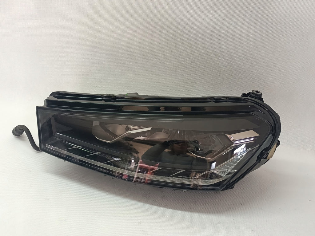 Frontscheinwerfer Skoda Fabia 6VB941015 Links Scheinwerfer Headlight SCH7827571958fj
