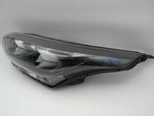 Laden Sie das Bild in den Galerie-Viewer, Frontscheinwerfer Kia Ceed 92101J7500 Full LED Ein Stück (Rechts oder Links)