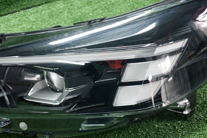 Frontscheinwerfer Opel Zafira Vivaro C 9847209980 Links Scheinwerfer Headlight SCH6260285704kg