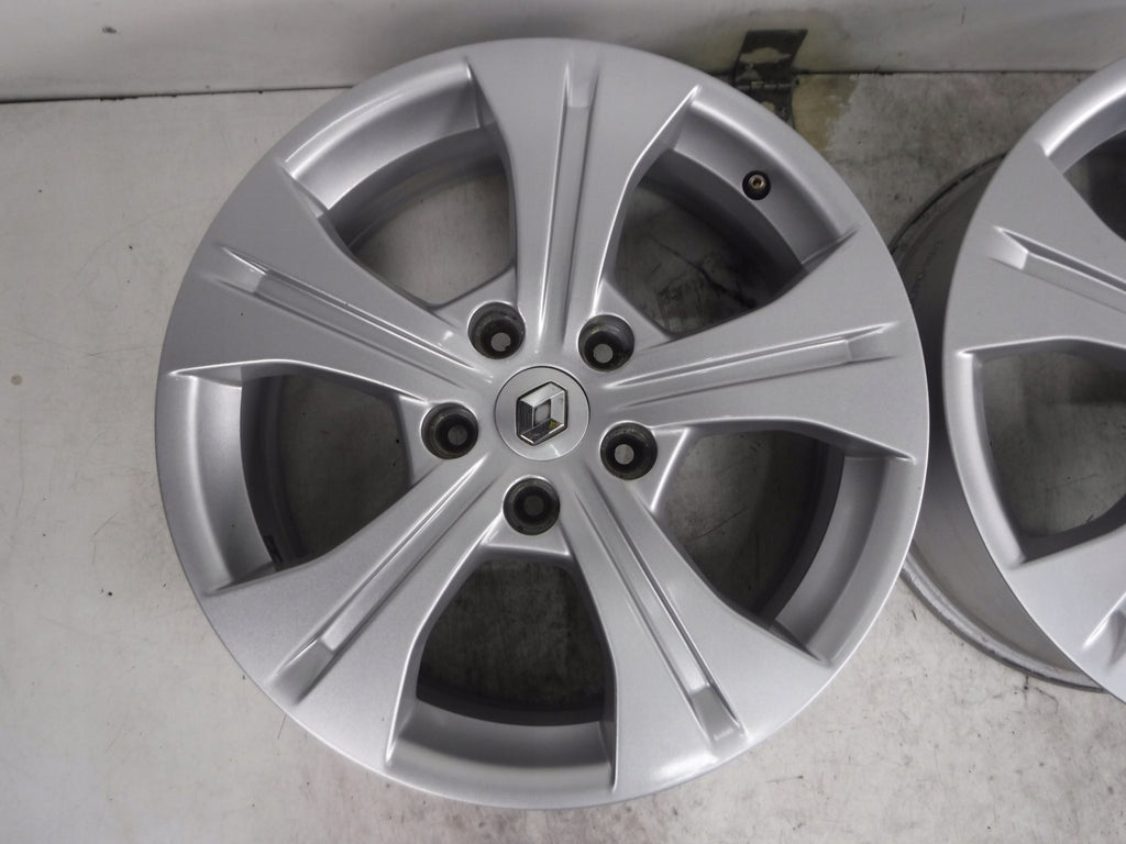 1x Alufelge 17 Zoll 7.0" 5x114.3 49ET Glanz Silber 403000051 Renault Scenic FEL8317395398xu