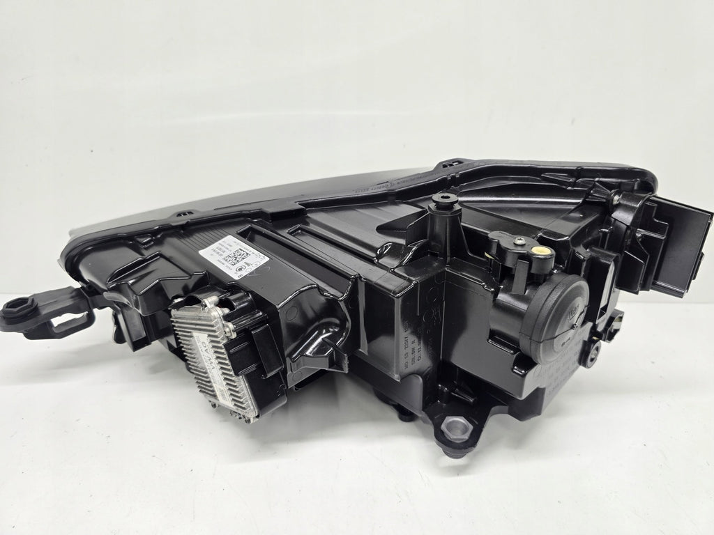 Frontscheinwerfer Skoda Fabia Scala 657941016A Full LED Rechts Headlight SCH5689474056xx
