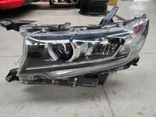 Load image into Gallery viewer, Frontscheinwerfer Toyota Land Cruiser Full LED Links Scheinwerfer Headlight SCH1632724861zz