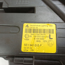 Load image into Gallery viewer, Frontscheinwerfer Skoda Octavia I 5E1941015F Links Scheinwerfer Headlight SCH9416601768ga