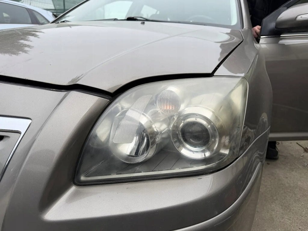 Frontscheinwerfer Toyota Avensis Ein Stück (Rechts oder Links) Headlight SCH8182006293in