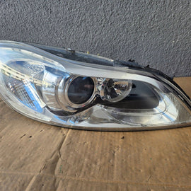 Frontscheinwerfer Volvo C30 31299819 Xenon Rechts Scheinwerfer Headlight SCH4268860133uy