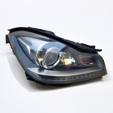 Load image into Gallery viewer, Frontscheinwerfer Mercedes-Benz A2048204439 Xenon Rechts Scheinwerfer Headlight