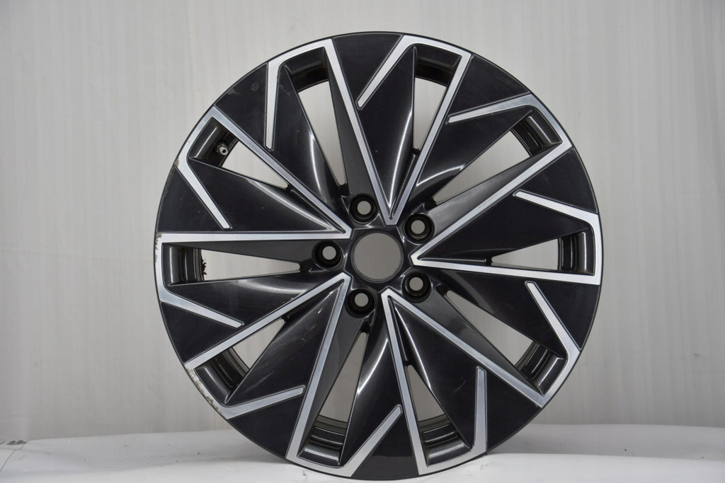 1x Alufelge 18 Zoll 8.0" 5x112 44ET Glanz 3V0601025B Mg Rim Wheel FEL5988046438is